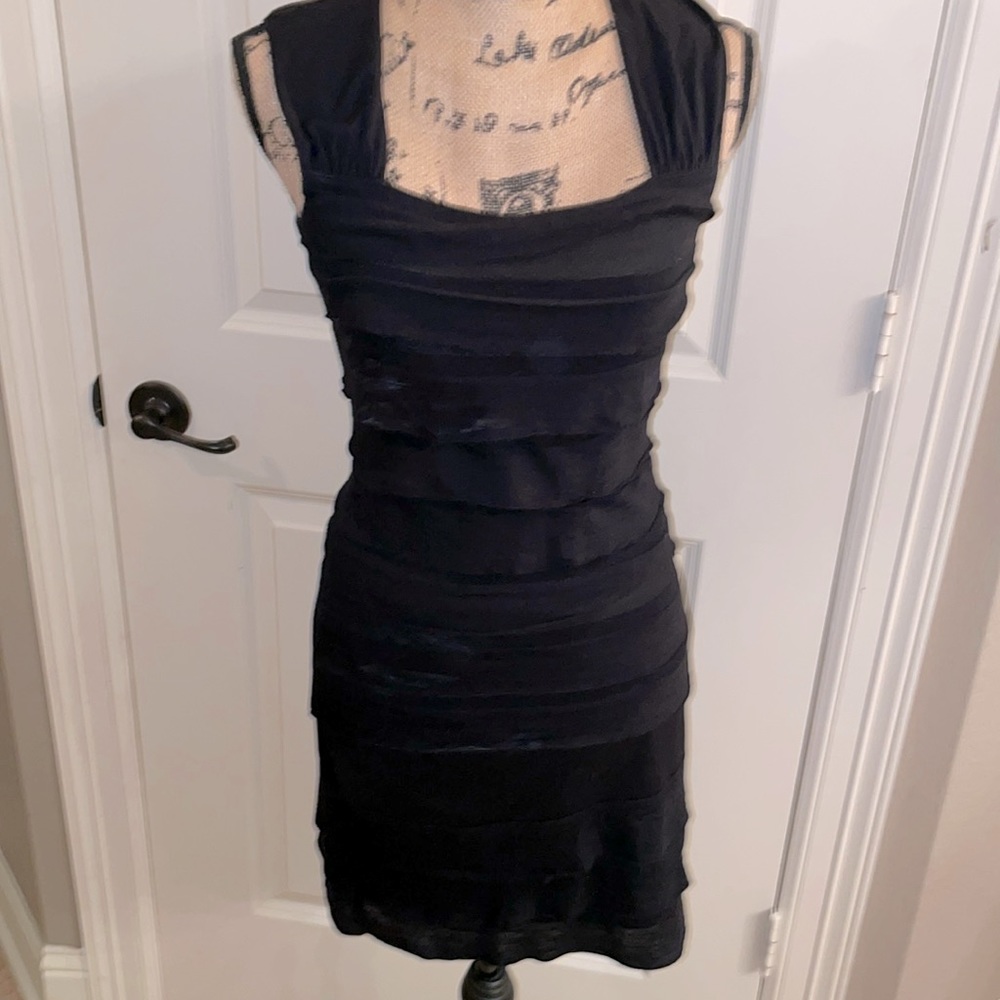 Cute max studio skirt set black small